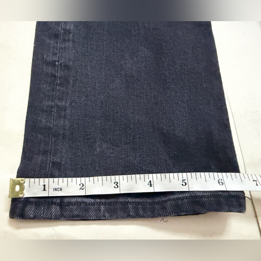 REVOLVE AGOLDE - Riley High Rise Straight Crop Jeans - Picture 11 of 12